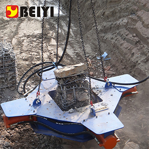 Square hydraulic pile breaker 